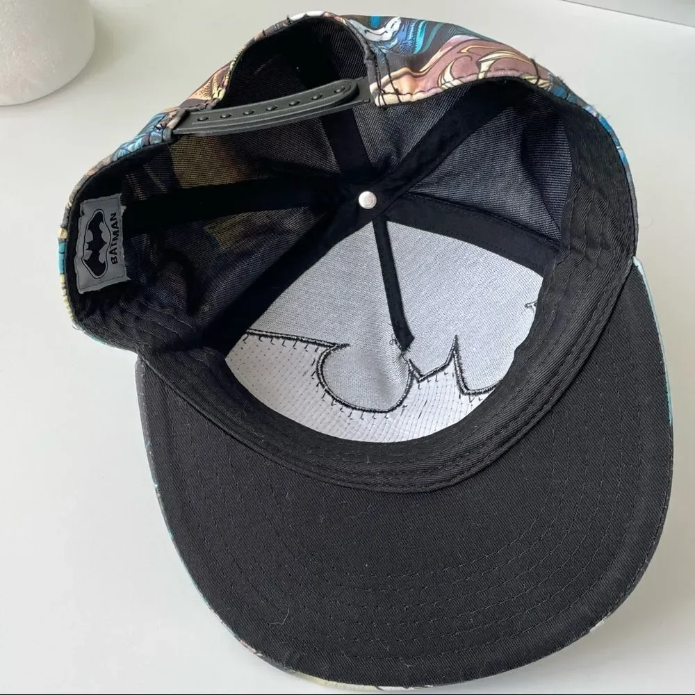 Batman Comic SnapBack Cap Hat OS - Picture 7 of 8